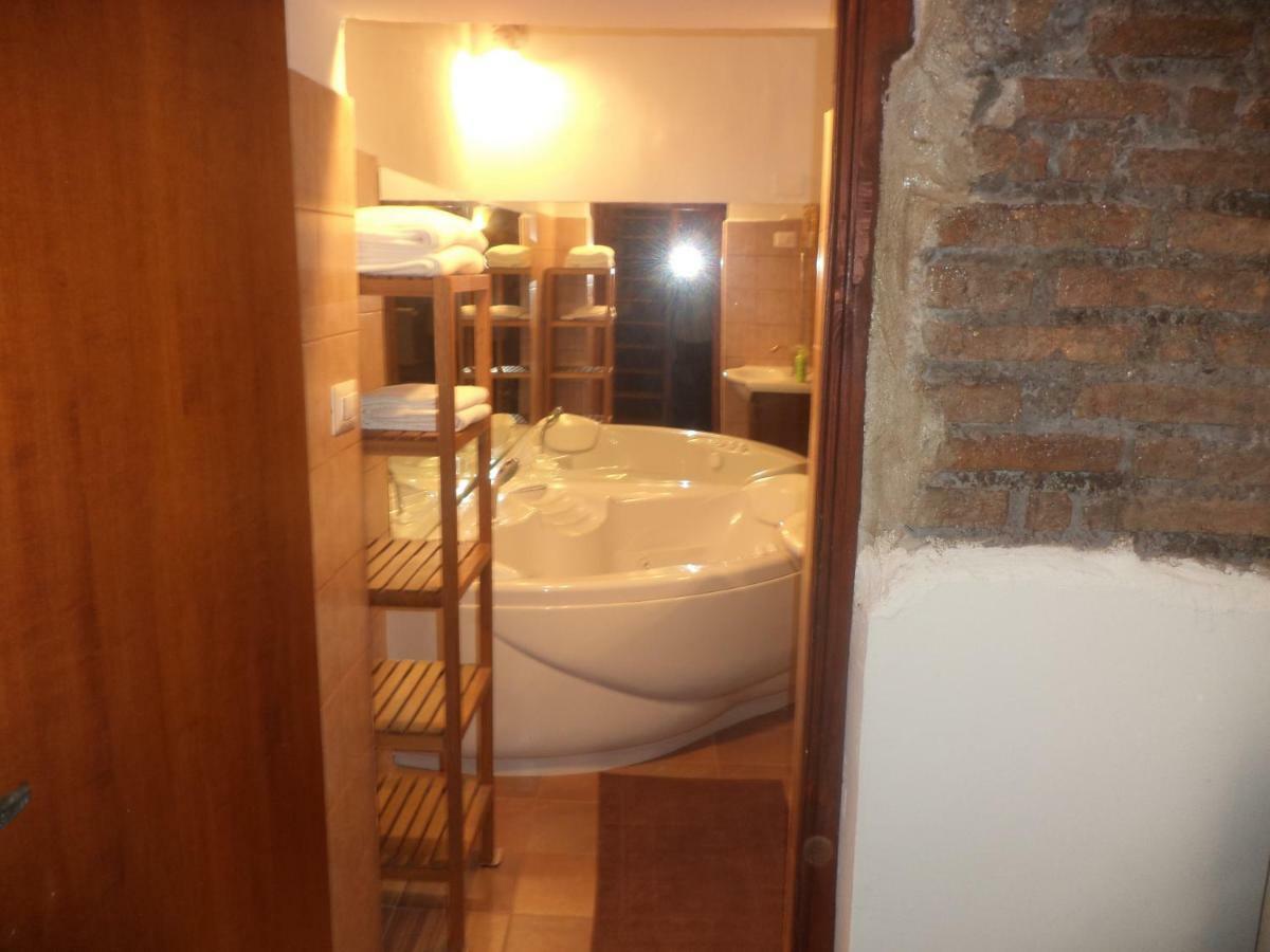 Jacuzzi Quo Vadis Lejlighed Rom Eksteriør billede